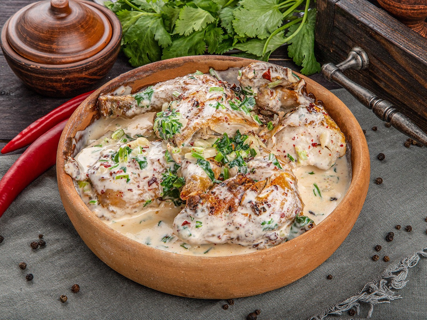 Шкмерули цыпленок по-грузински